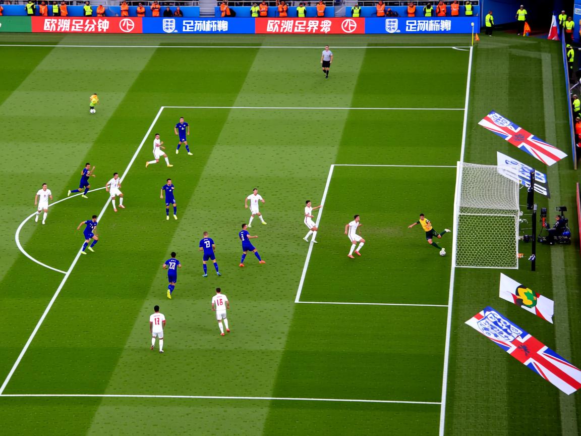 爱游戏体育官网-佛罗伦萨强调阵型压缩提升控球质量，佛罗伦萨首发理念  第2张